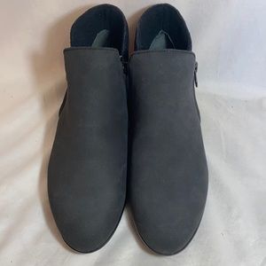 Munro averee booties